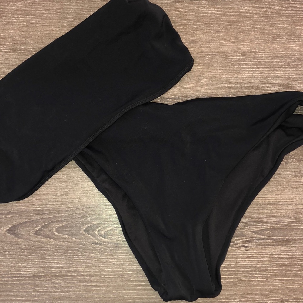 Black yamamay bikini set